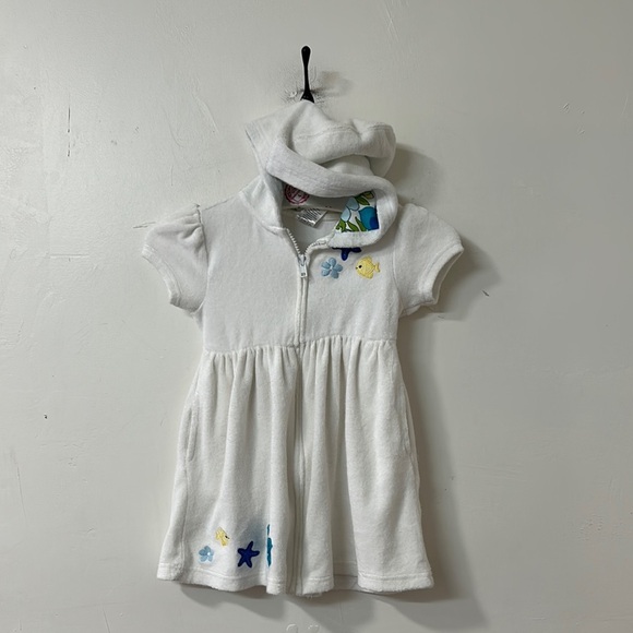 Gymboree White Kids Swim Coverup with Floral Accents - Picture 1 of 3